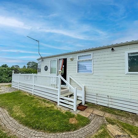 Great Dog Friendly Caravan To Hire With Field Views In Norfolk Ref 10132B Belton with Browston Buitenkant foto