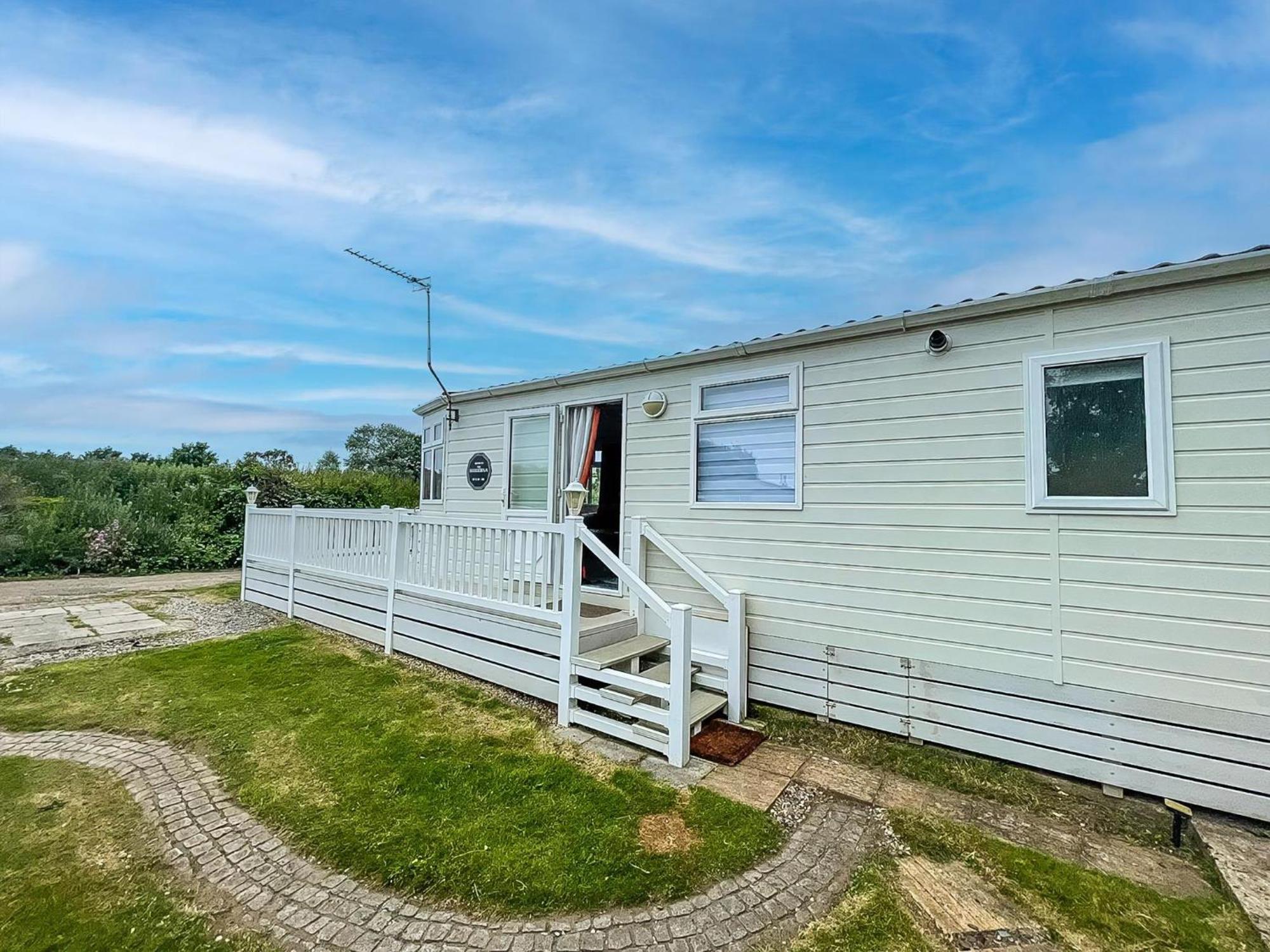 Great Dog Friendly Caravan To Hire With Field Views In Norfolk Ref 10132B Belton with Browston Buitenkant foto
