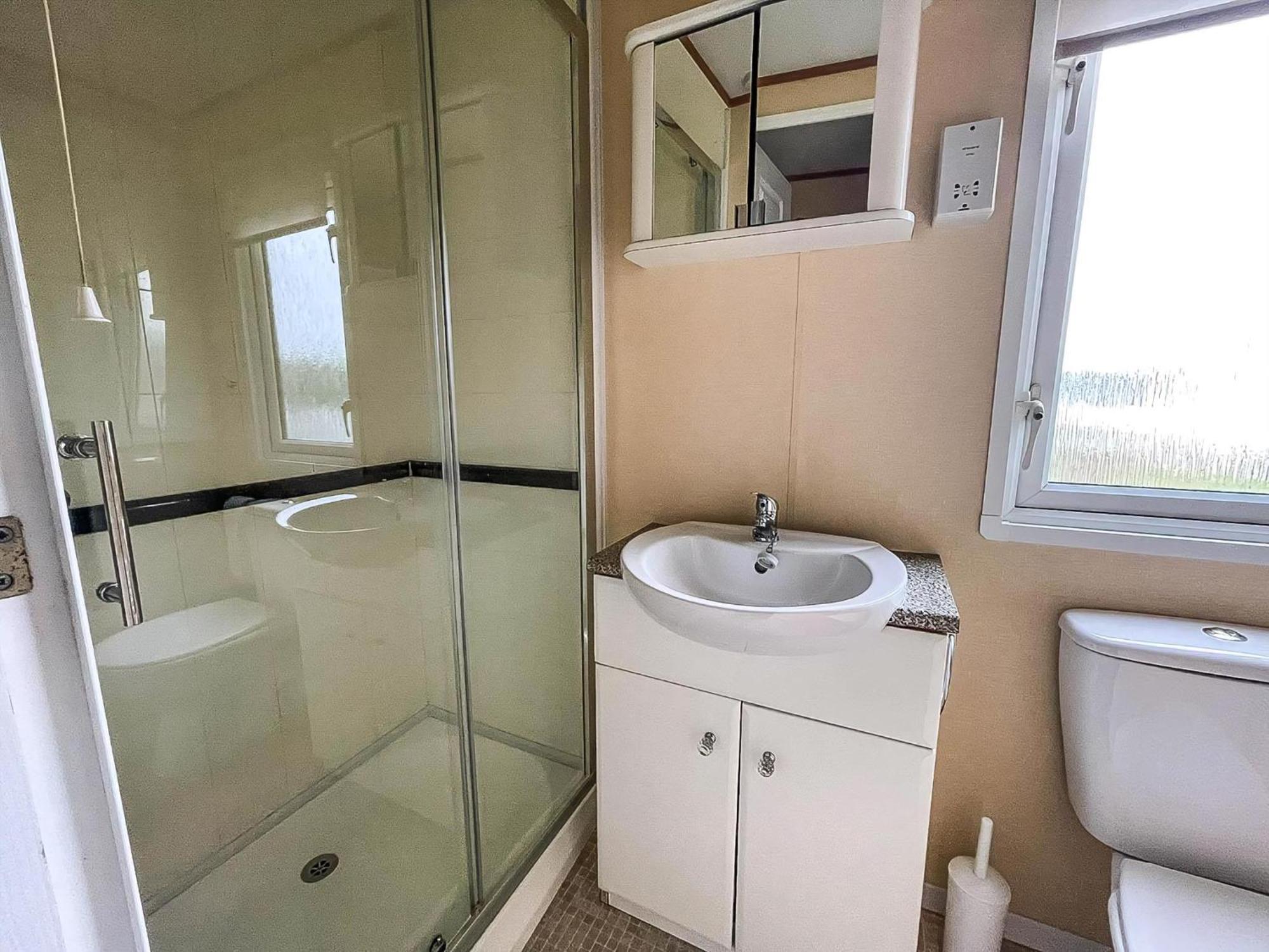 Great Dog Friendly Caravan To Hire With Field Views In Norfolk Ref 10132B Belton with Browston Buitenkant foto