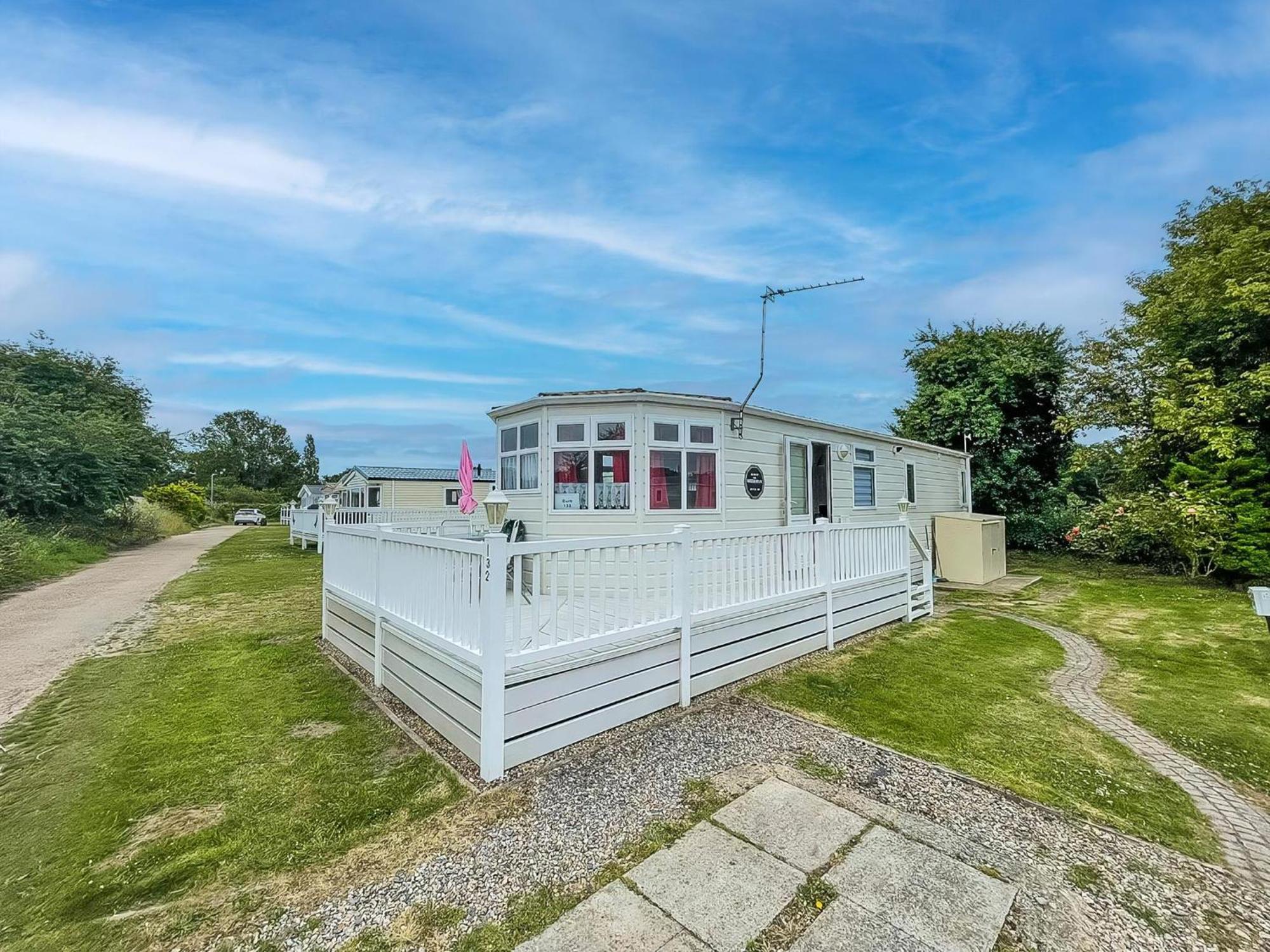 Great Dog Friendly Caravan To Hire With Field Views In Norfolk Ref 10132B Belton with Browston Buitenkant foto